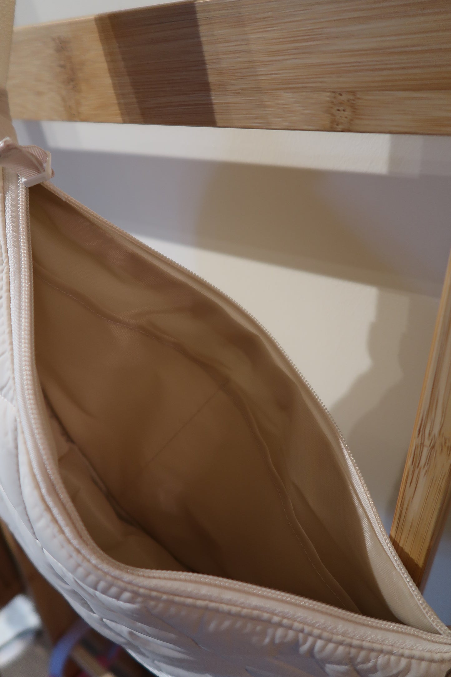 Gassitasche Steppmuster LE