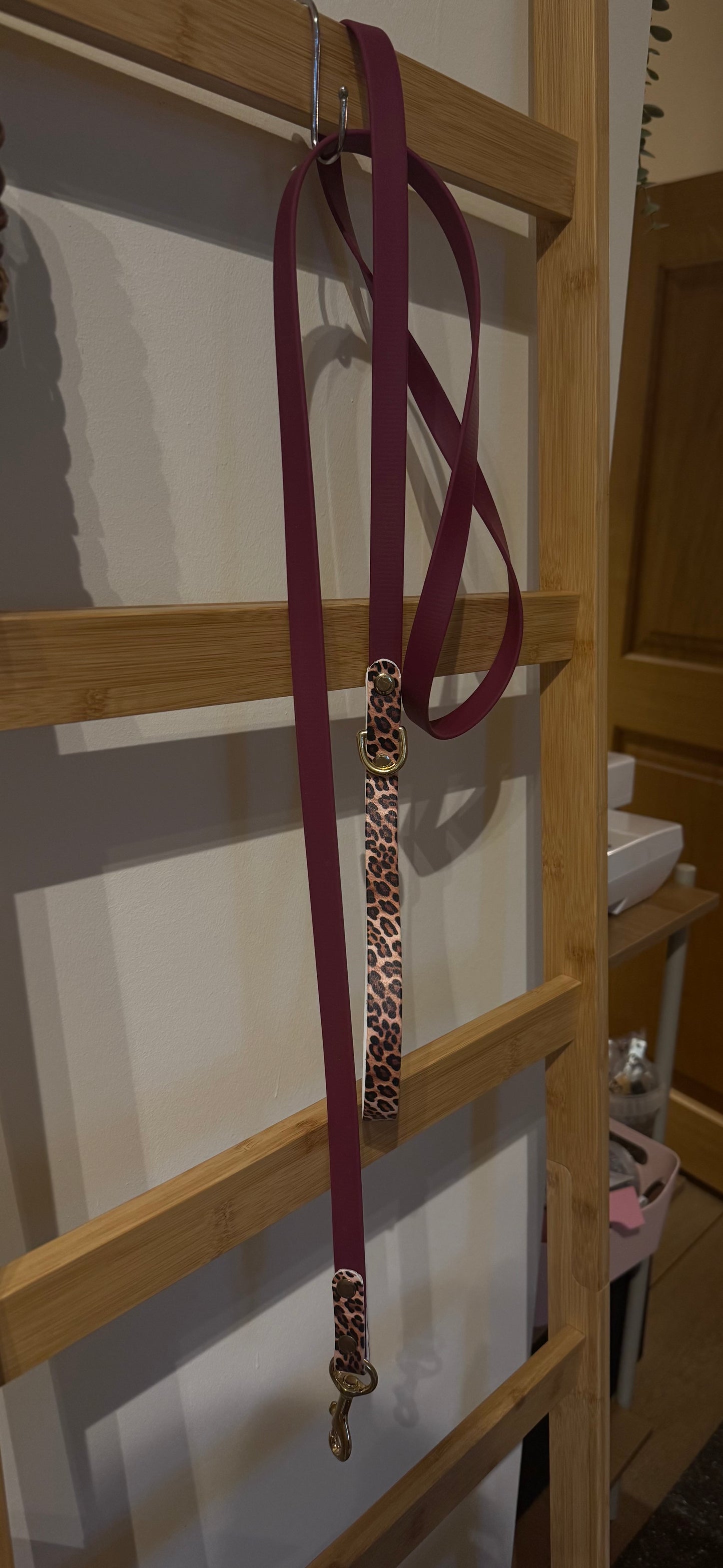 Leo City Leine weinrot