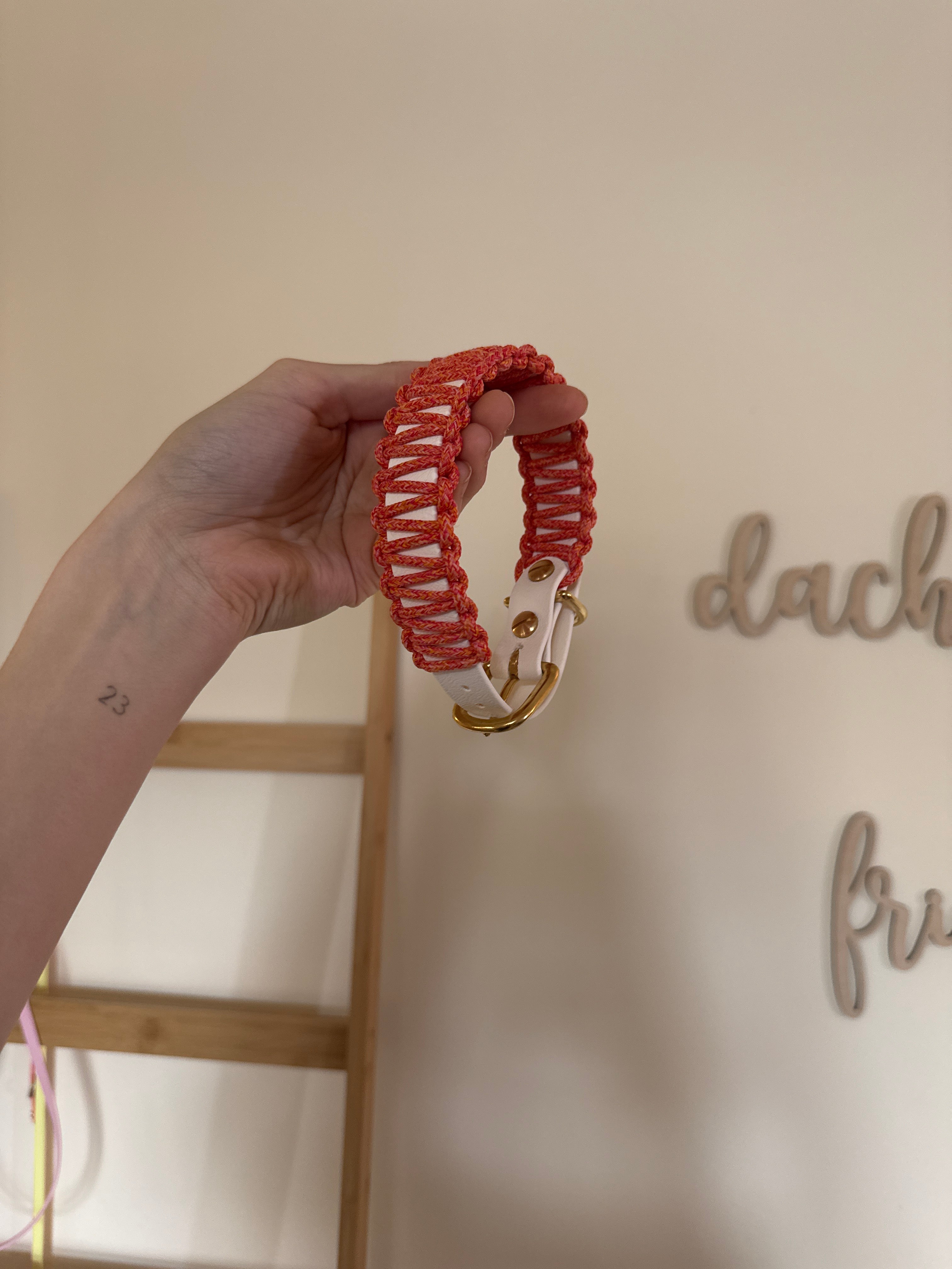 Paracord Halsband 25-28cm
